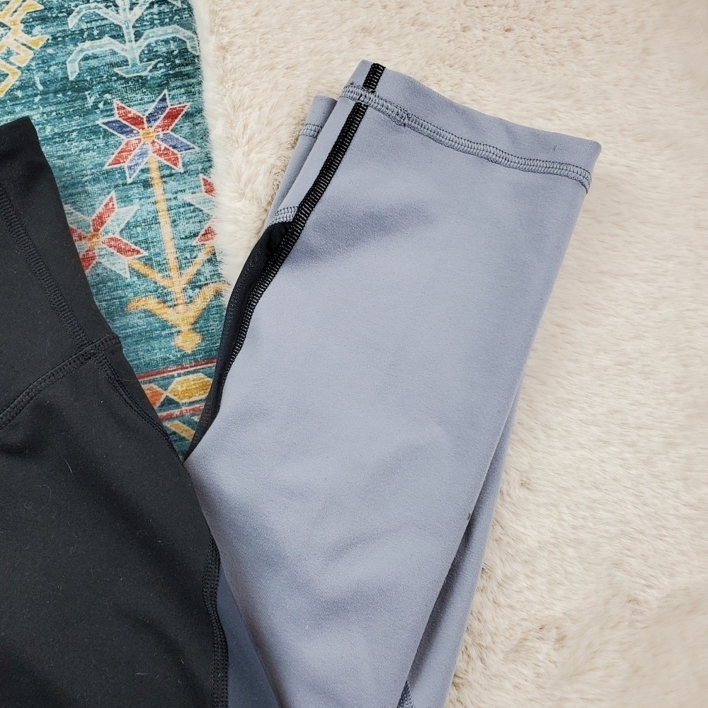 Old Navy Active Black Gray Legging Small - Picture 3 of 7
